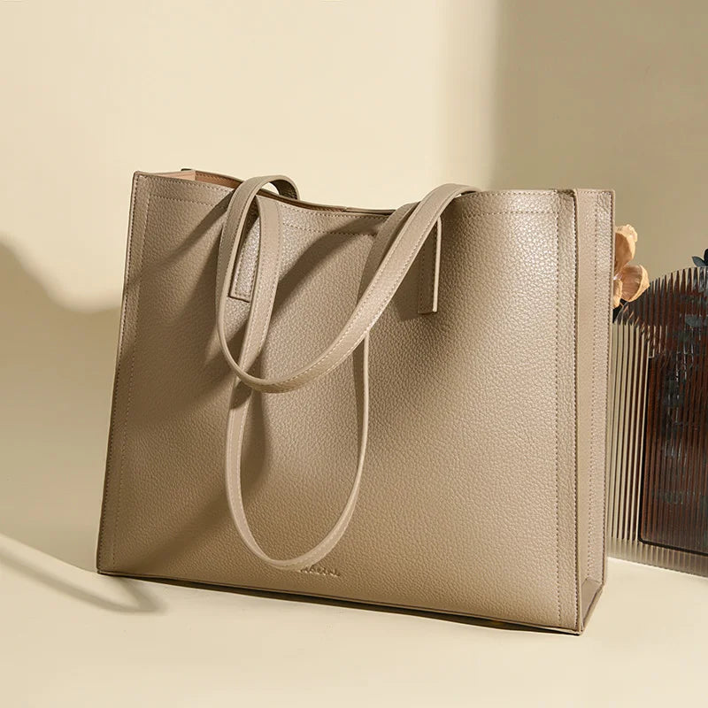 Bolsa Tote Cecília – organização e elegância para a rotina profissional