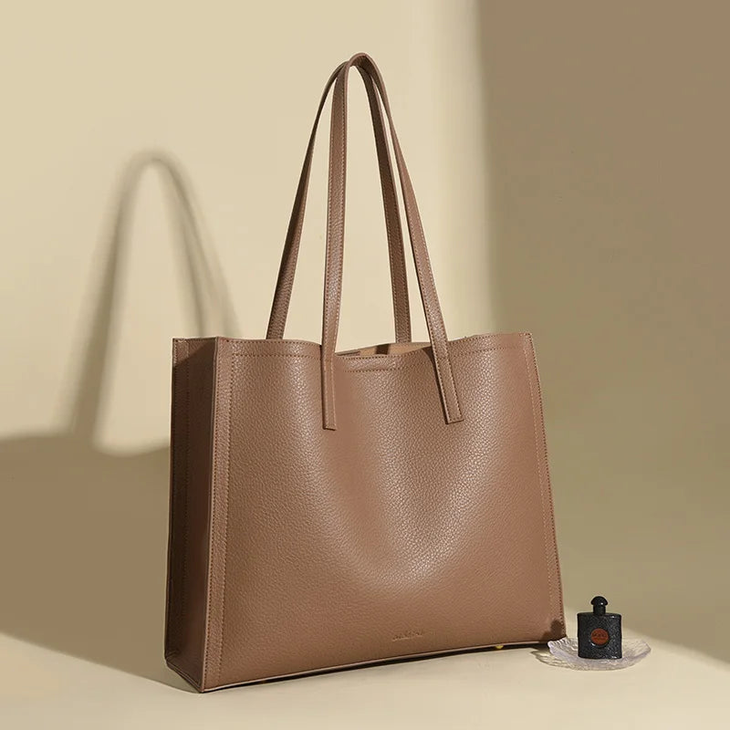 Bolsa Tote Cecília – organização e elegância para a rotina profissional