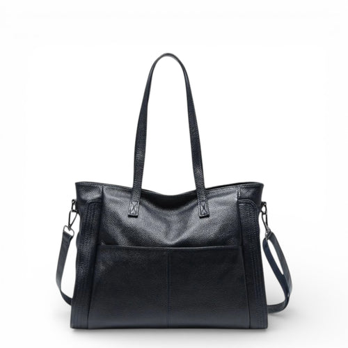 Bolsa feminina Eliana em couro legítimo preta, sofisticada e versátil para diversas ocasiões.