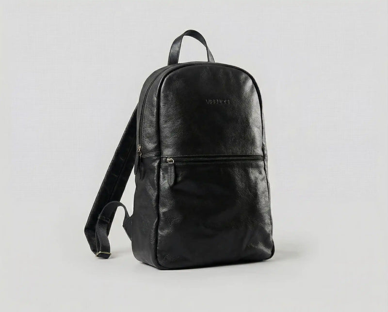 Mochila Velucci couro legítimo — design minimalista para alfaiataria, jeans ou look casual